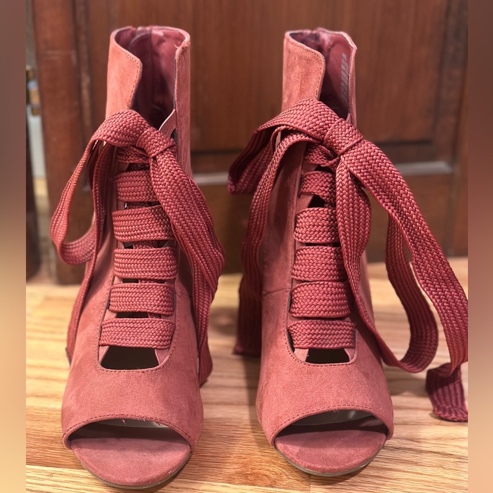 JustFab Maroon Lace-Up Peep Toe Booties (Never Worn)